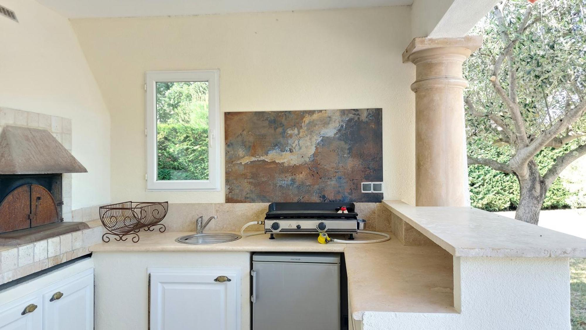 Villa Jasmin Régusse Rum bild